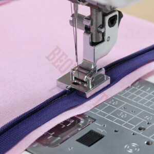 Stopica za skriveni rajsferšlus